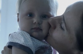 Меропритие для будущих мам - показ фильма о родах, общение с акушерками  - 11 апреля.